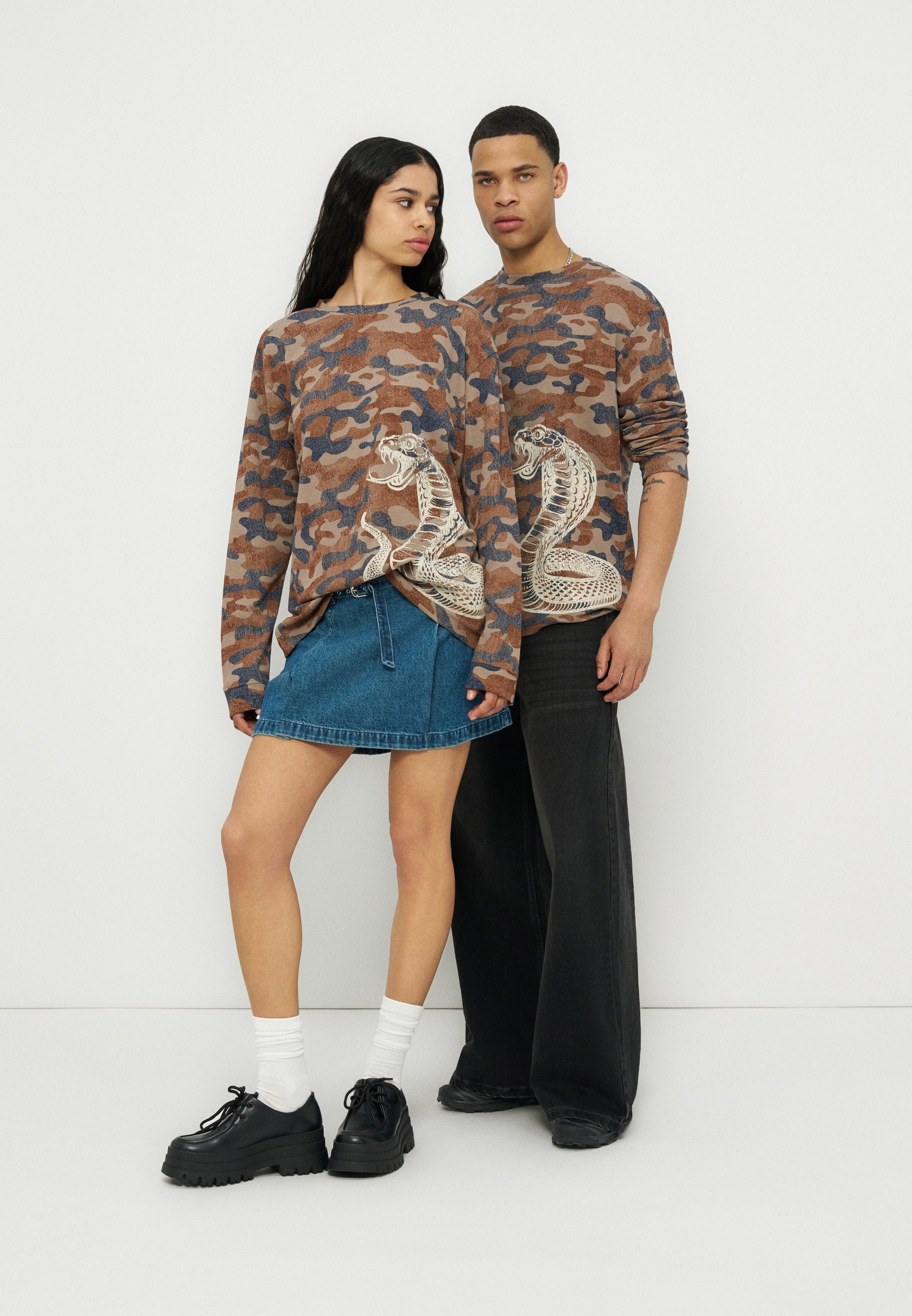 YOURTURN WAFFLE REGULAR FIT GRAPHIC LONGSLEEVED