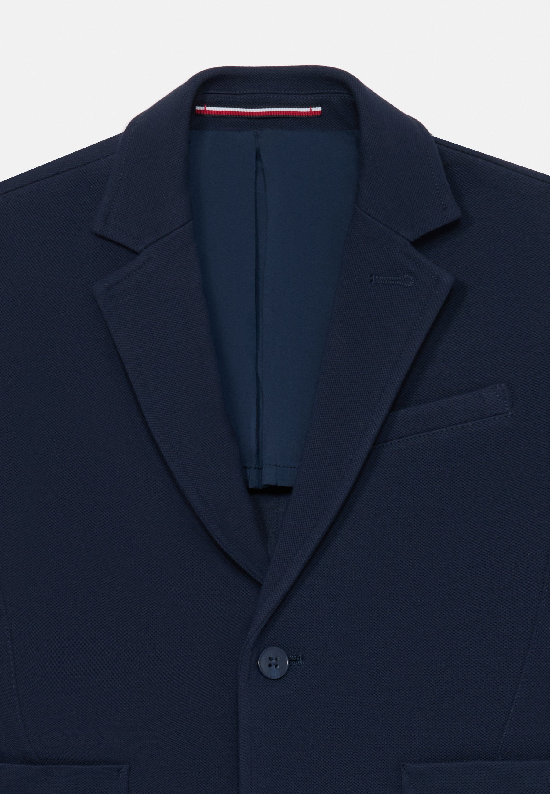 FESTIVE PIQUE TEXTURE REGULAR FIT BLAZER Media 3