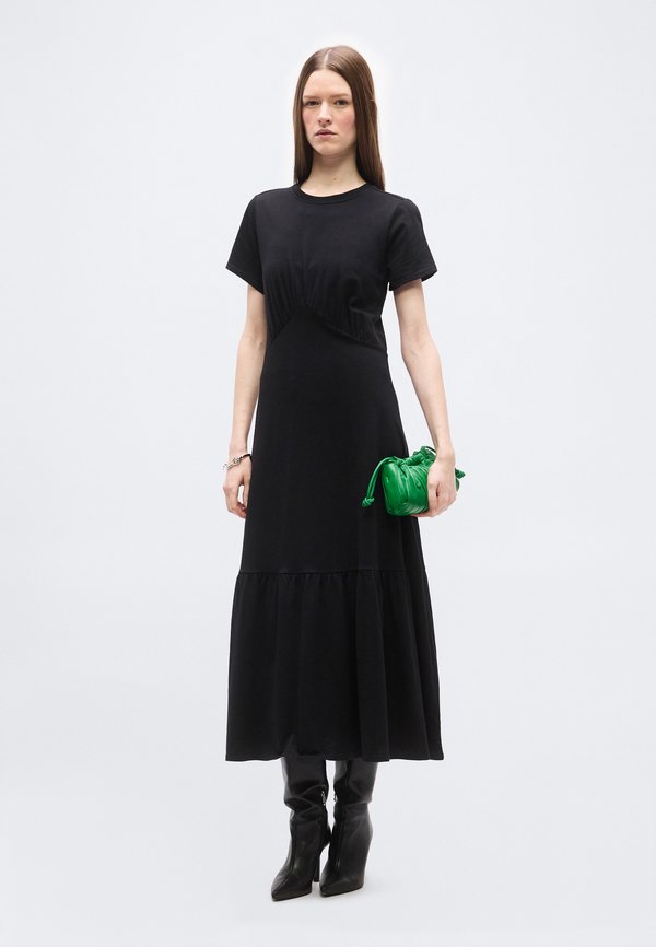 DKNY RUCHED BODICE SHORT SLEEVE TIER LONG DRESS
