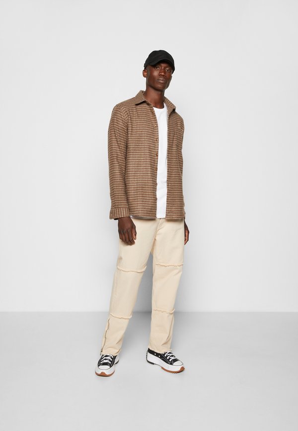 Pegador CONWAY BAGGY