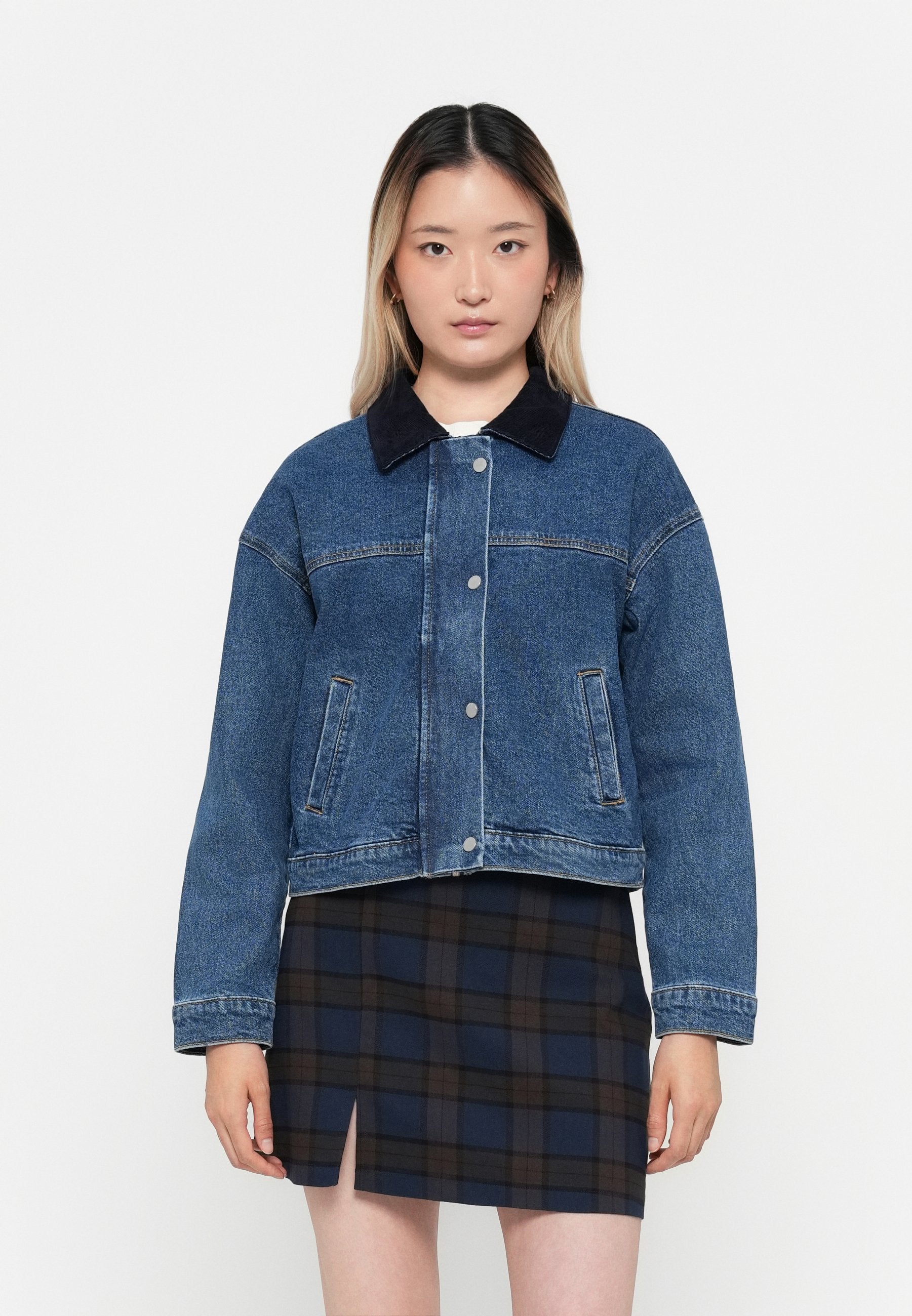 ONLBITTEN JACKET Media 3