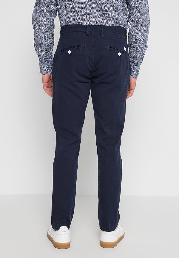 Gaudi SLIM FIT