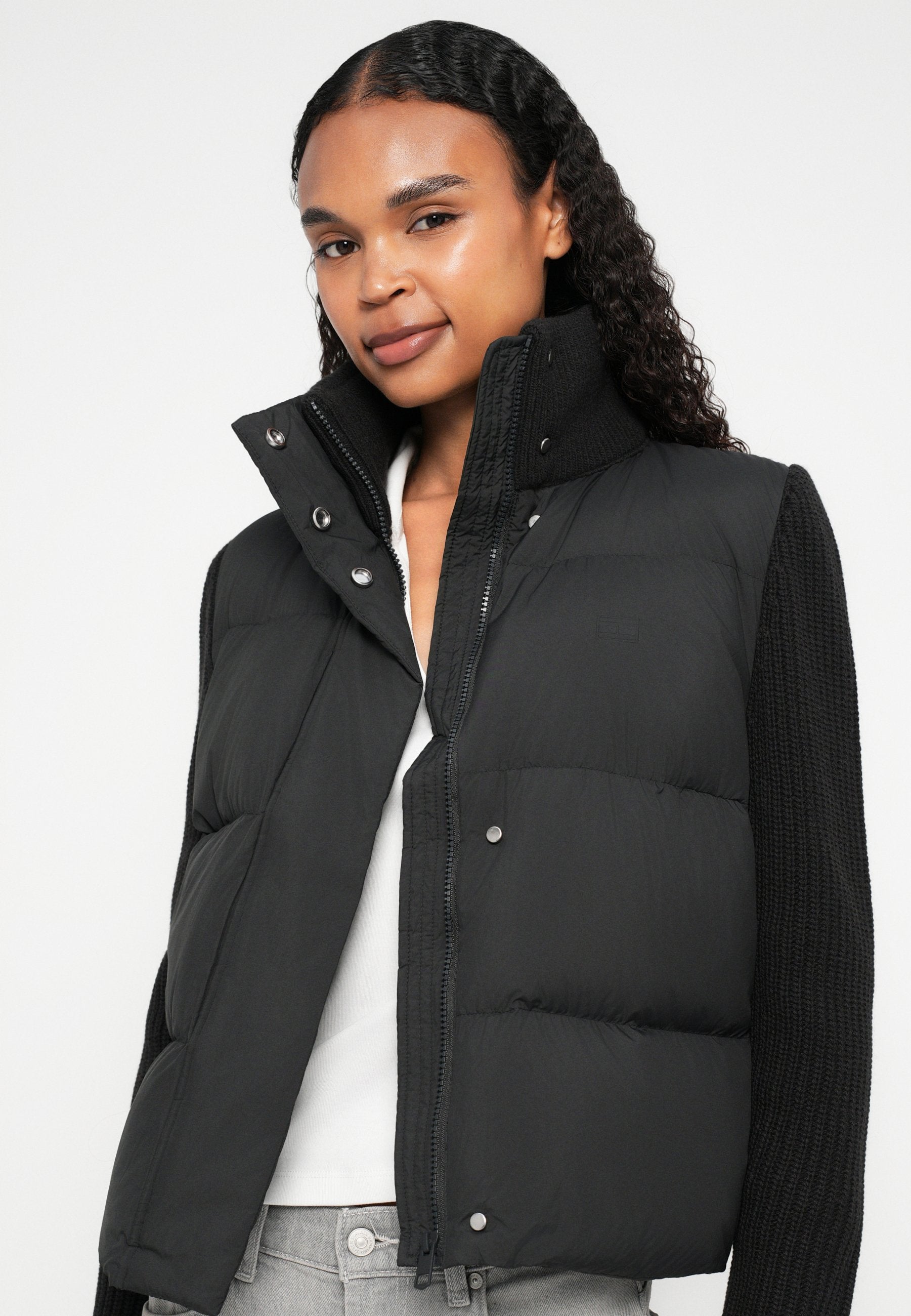 MODERN JACKET Media 5