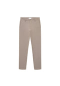Beige maßgeschneiderte Hose mit schlanker Passform, mit Reißverschluss, Fronttaschen und einem dezenten Texturmuster. Hergestellt aus einem leichten Stoff.