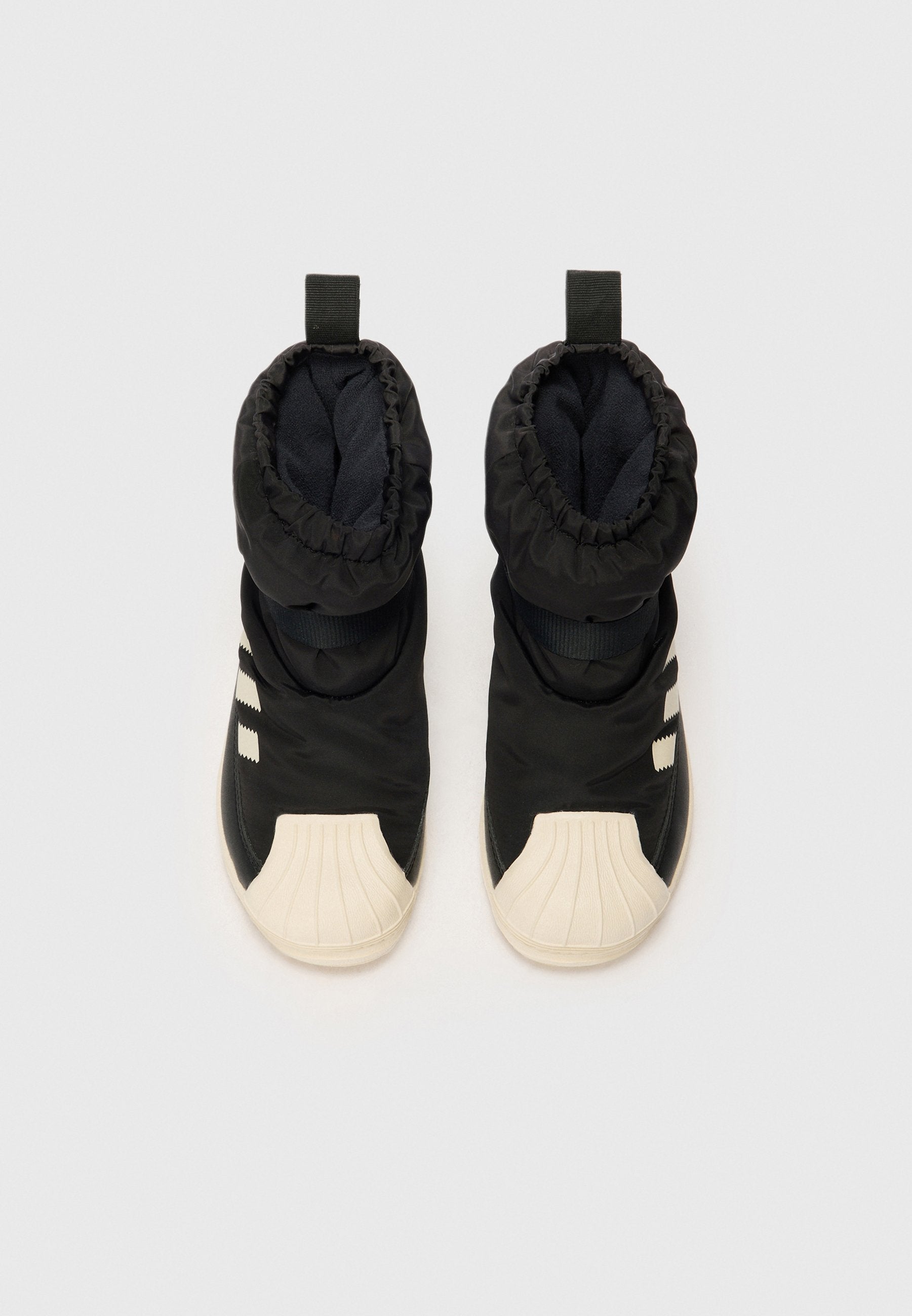 SUPERSTAR 360 UNISEX Media 4
