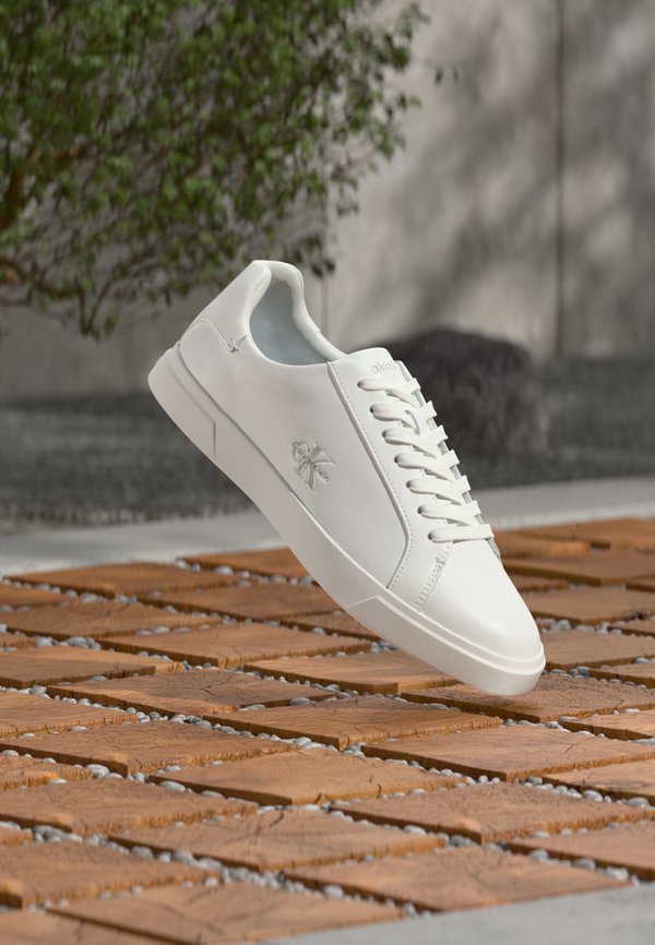 Calvin Klein LOW PROF CUPSOLE LTH - Trainers - triple bright white