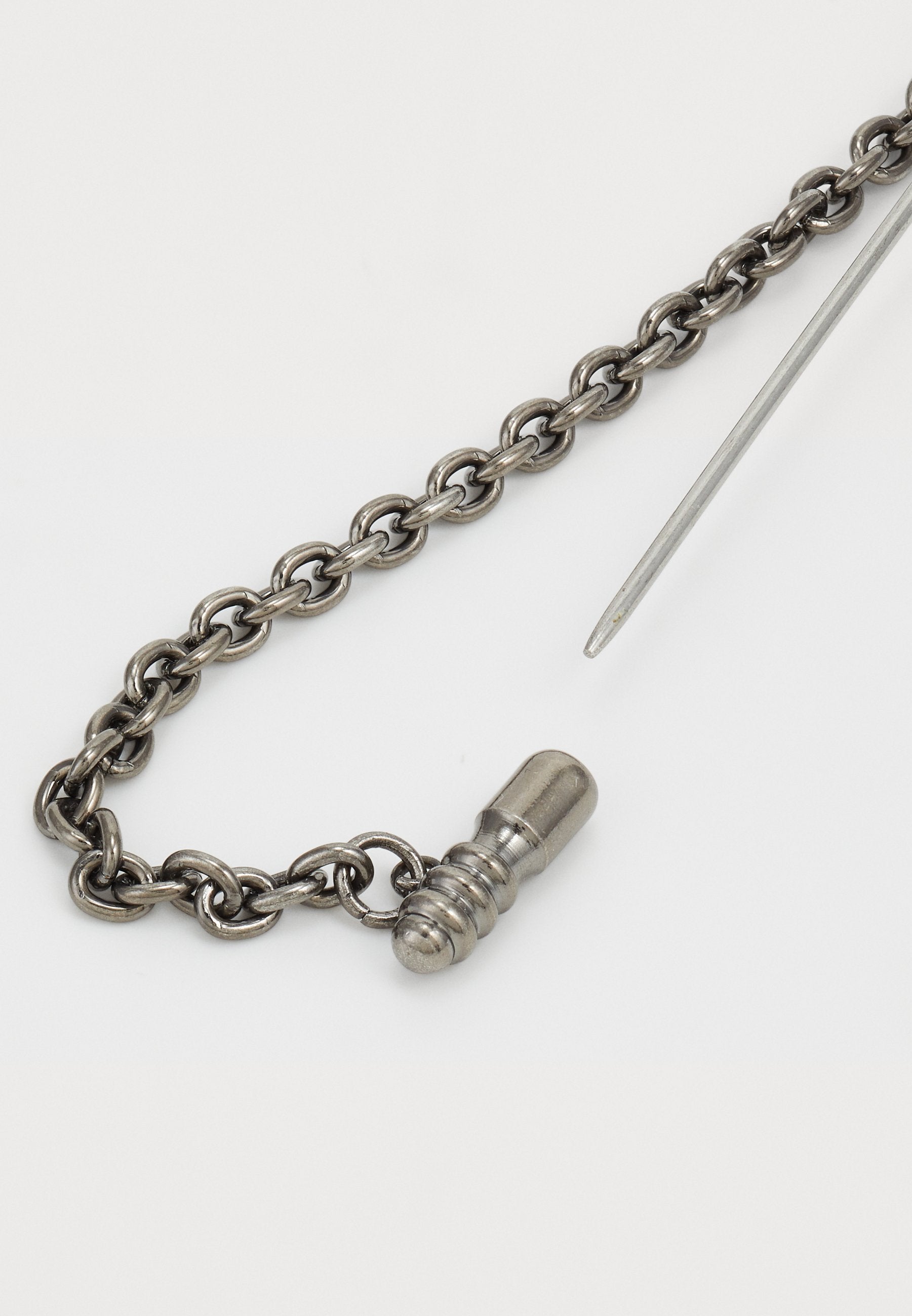 MOSCHINO TIE CLIPS