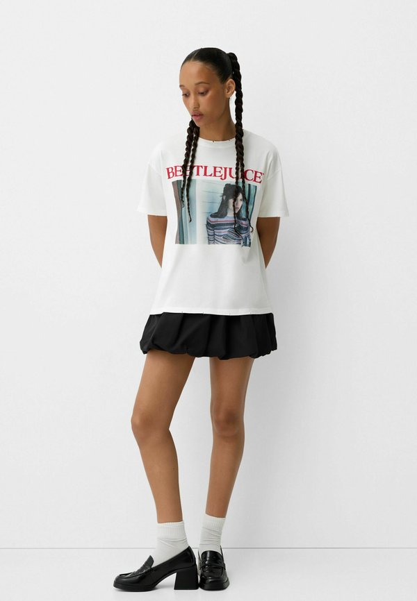 Bershka BEETLEJUICE