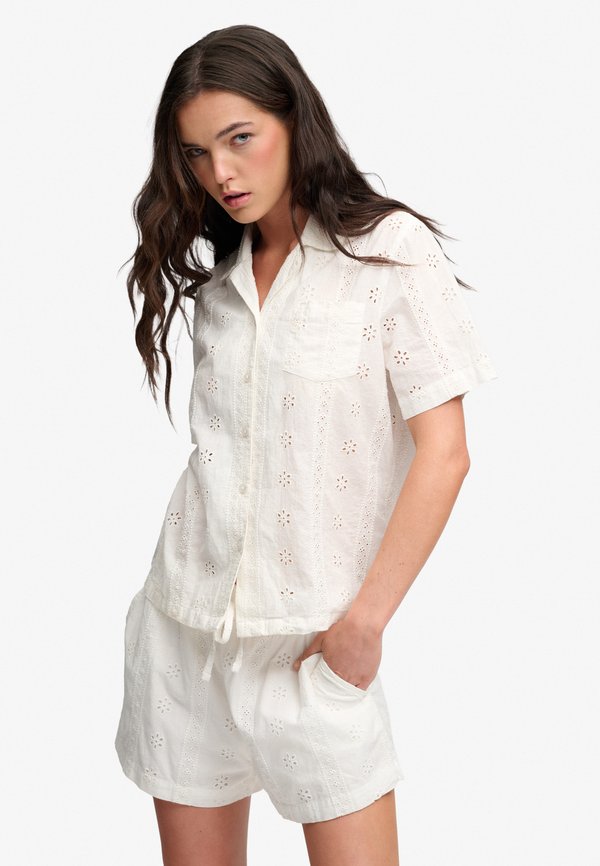 Superdry & Co SUPERDRY HERITAGE BRODERIE SHORT SLEEVE SHIRT.. - Button-down blouse - off white