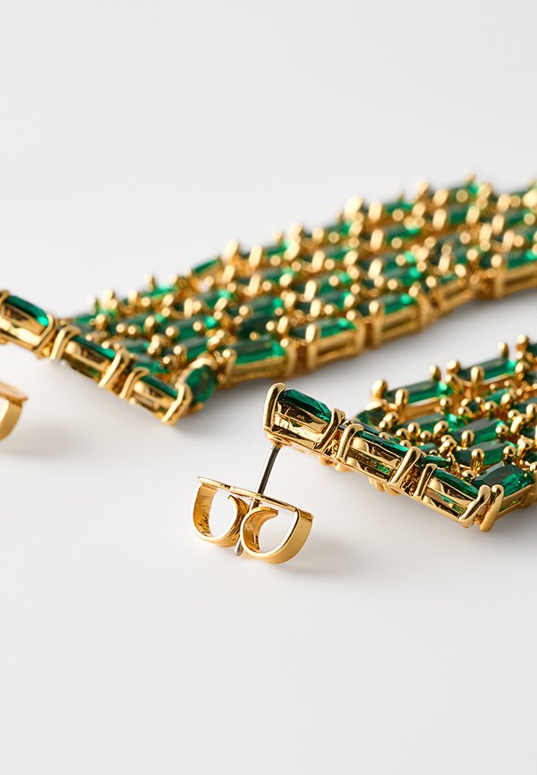kate spade new york SHOWTIME