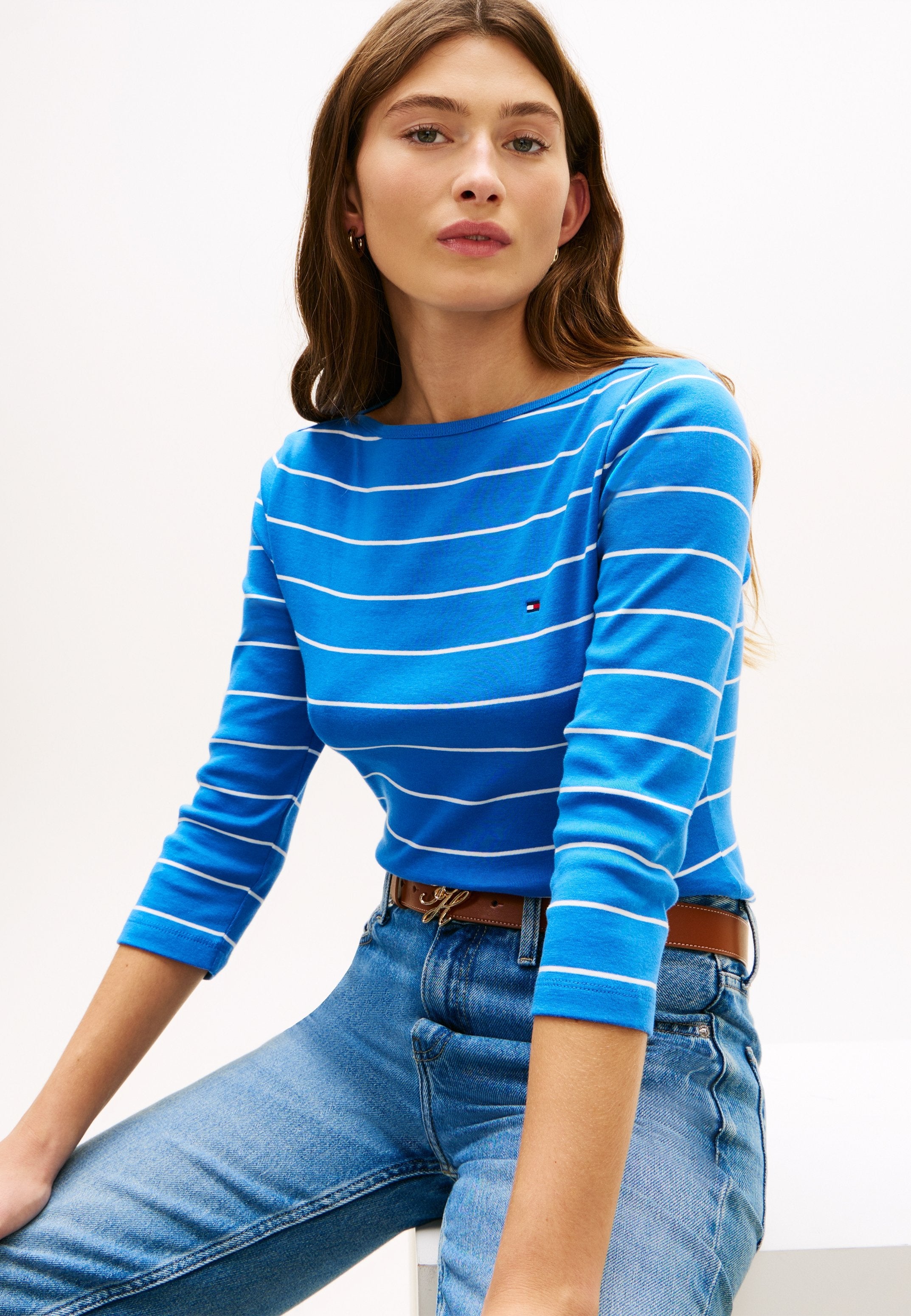 BOAT NECK THREE-QUARTER SLEEVE T-SHIRT Media 5