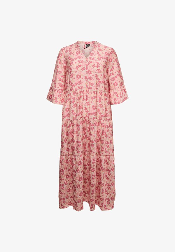 Vero Moda Curve VMCVERA Long - Maxi dress - chintz rose