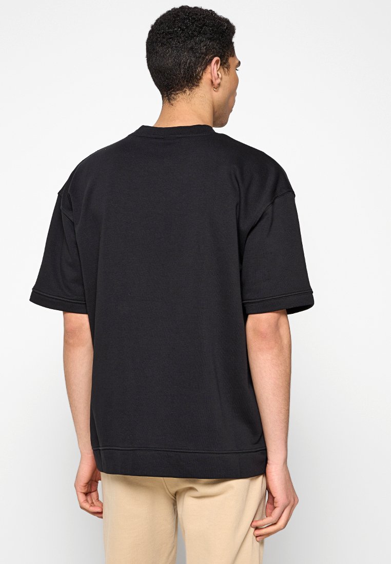 Lindbergh Sweatshirt Media 2