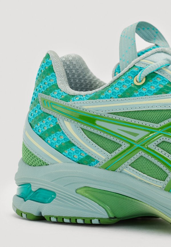 ASICS SportStyle UB9 S GEL DS TRAINER 14 UNISEX