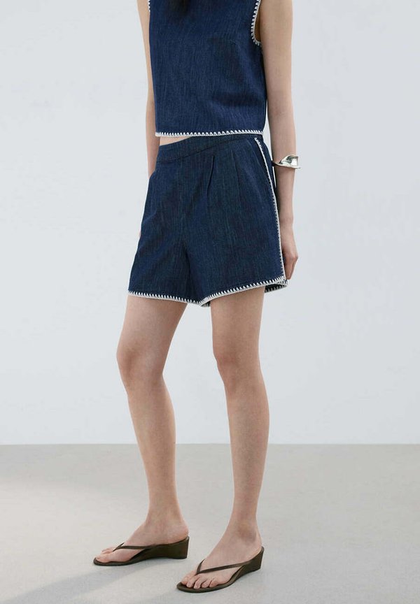 Mango ADULT - Denim shorts - blue
