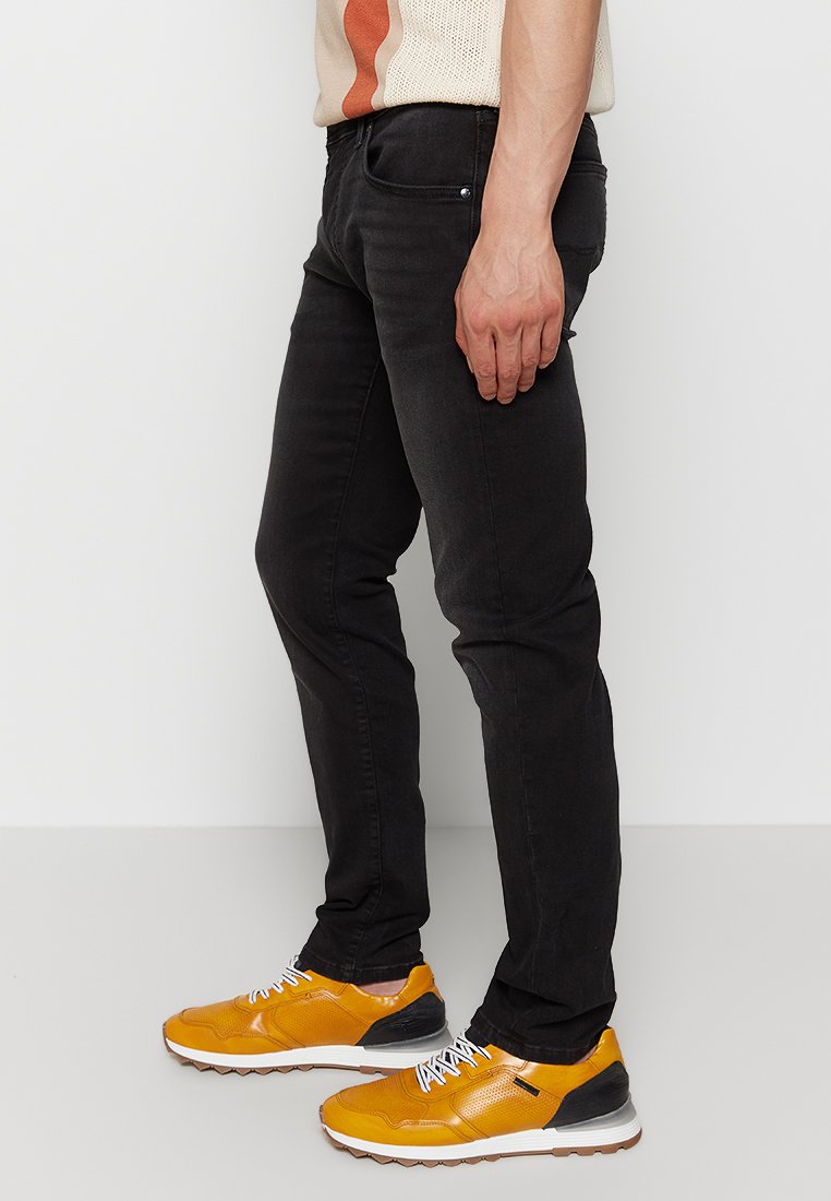 Pepe Jeans