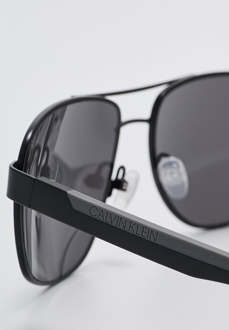 Calvin Klein Sonnenbrille Media 5