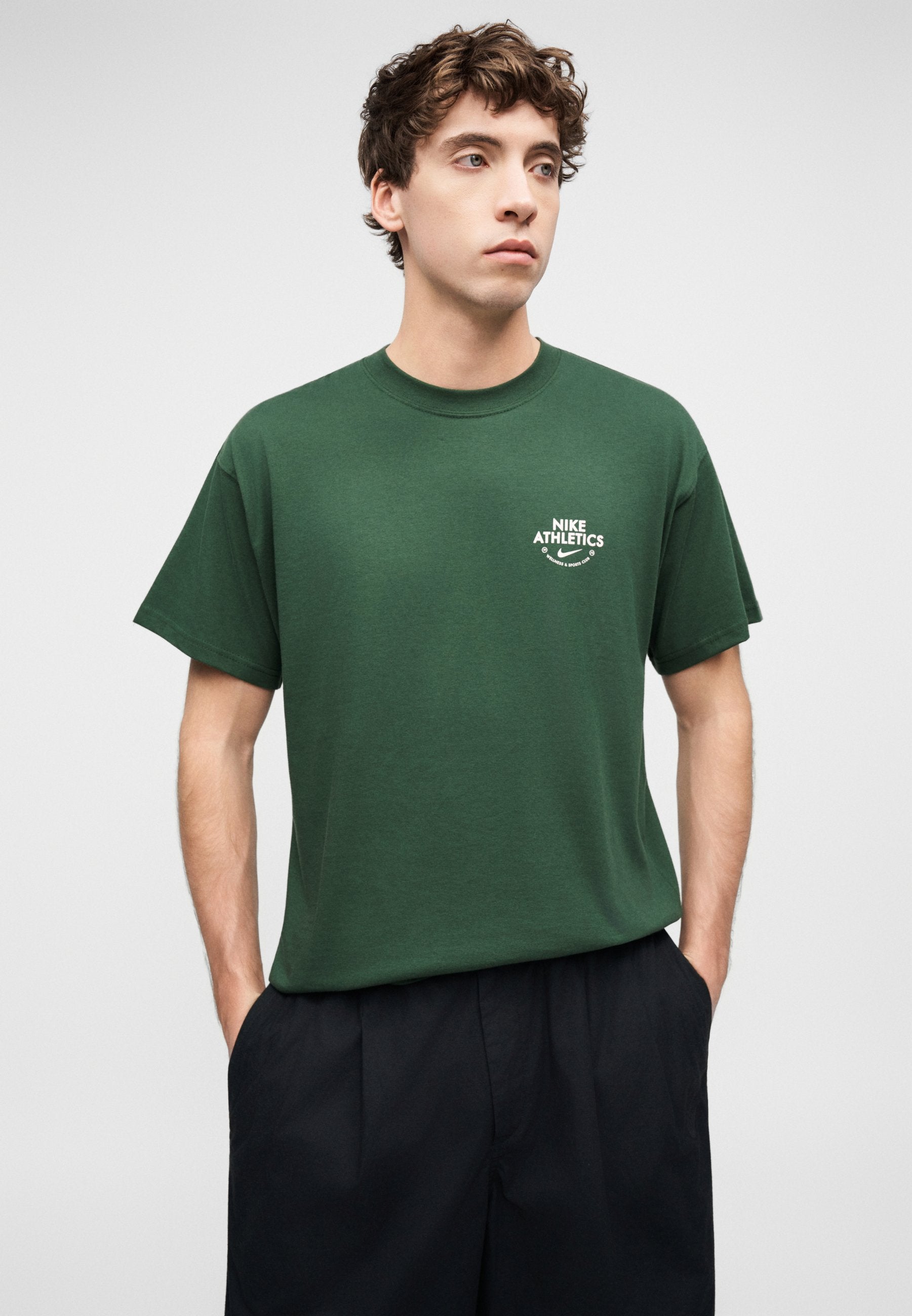 Nike Sportswear TEE UNISEX