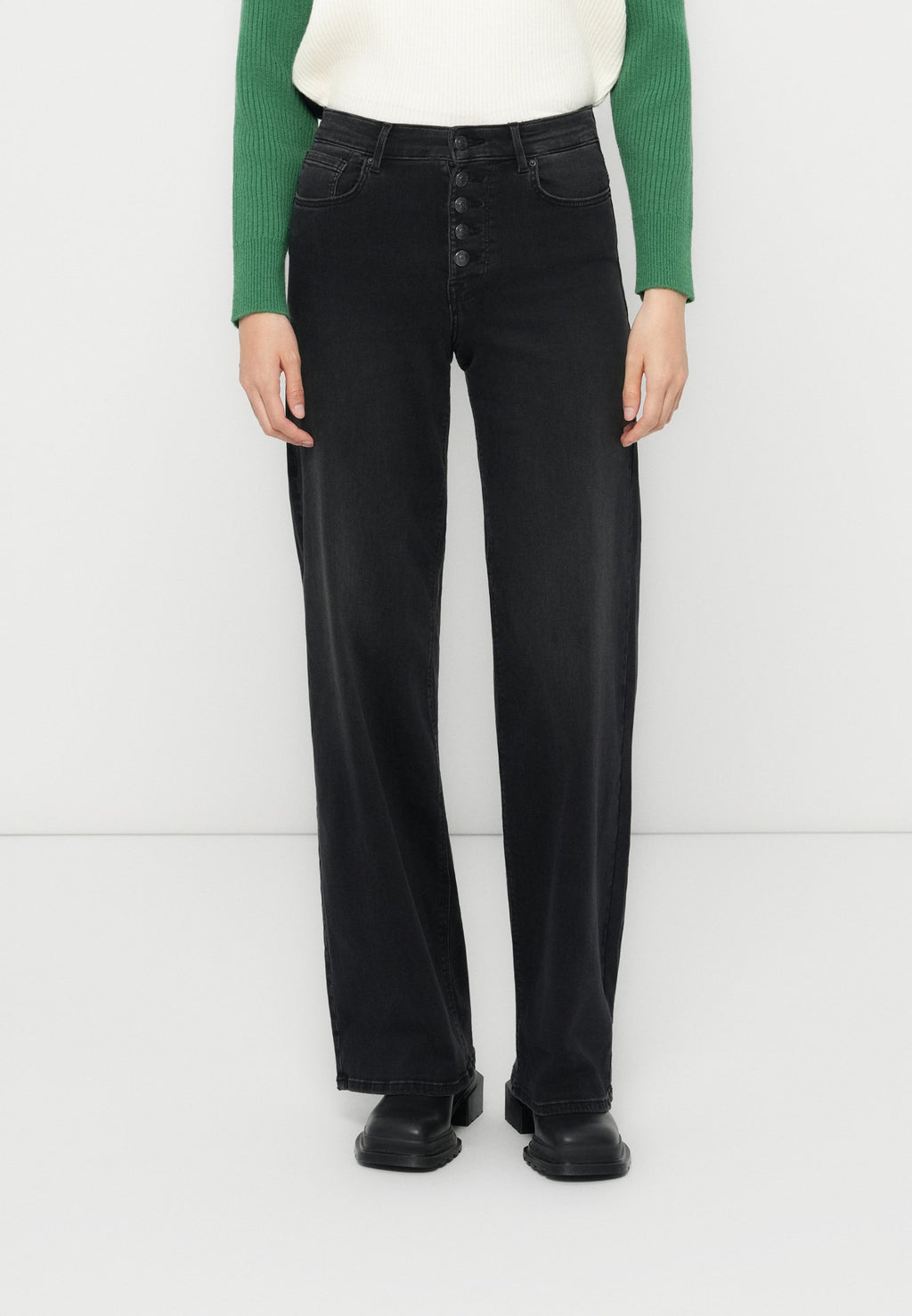 Wide-fit ONLMADISON High waist Wide Leg Fit Media 3