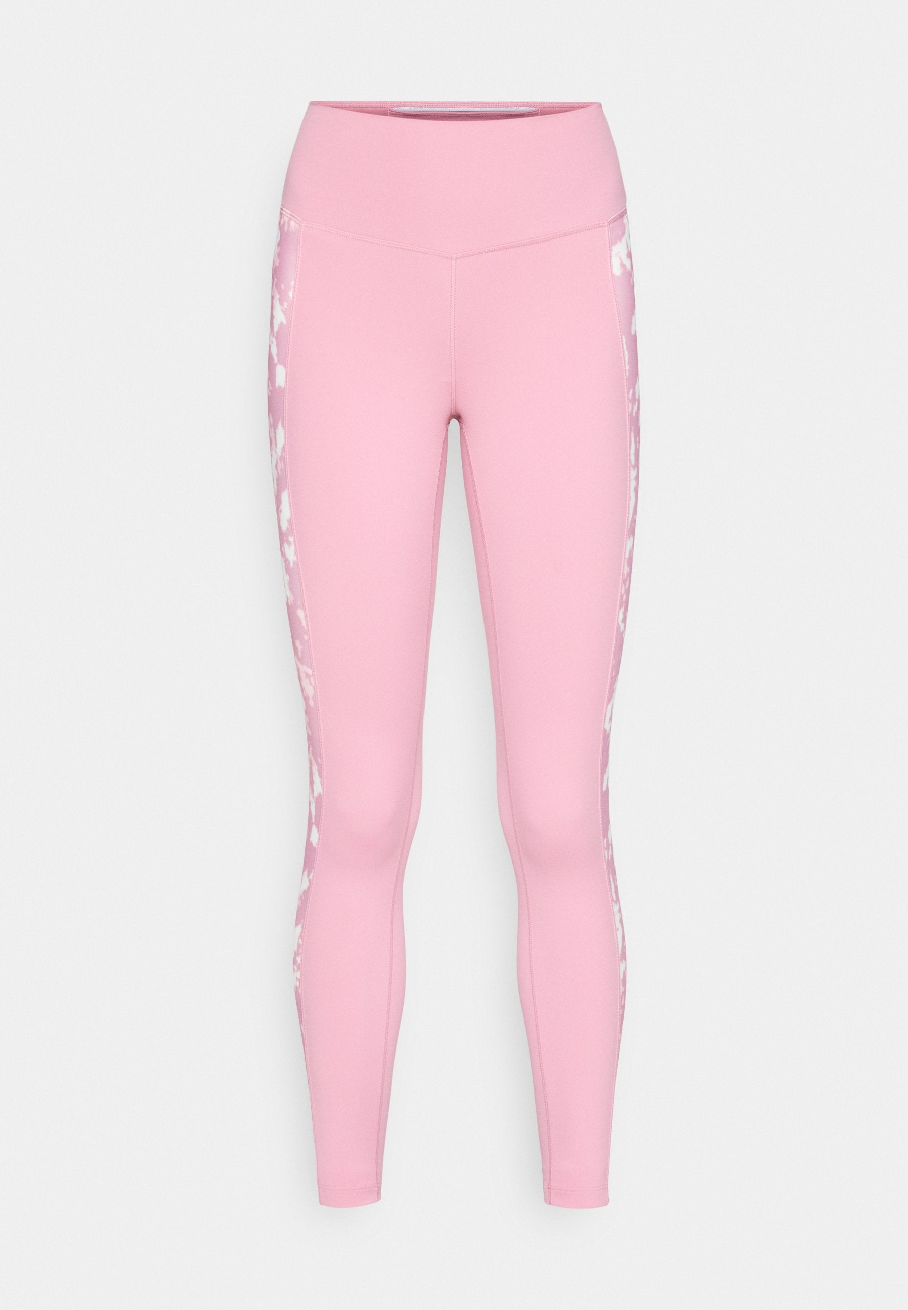 Nike Performance