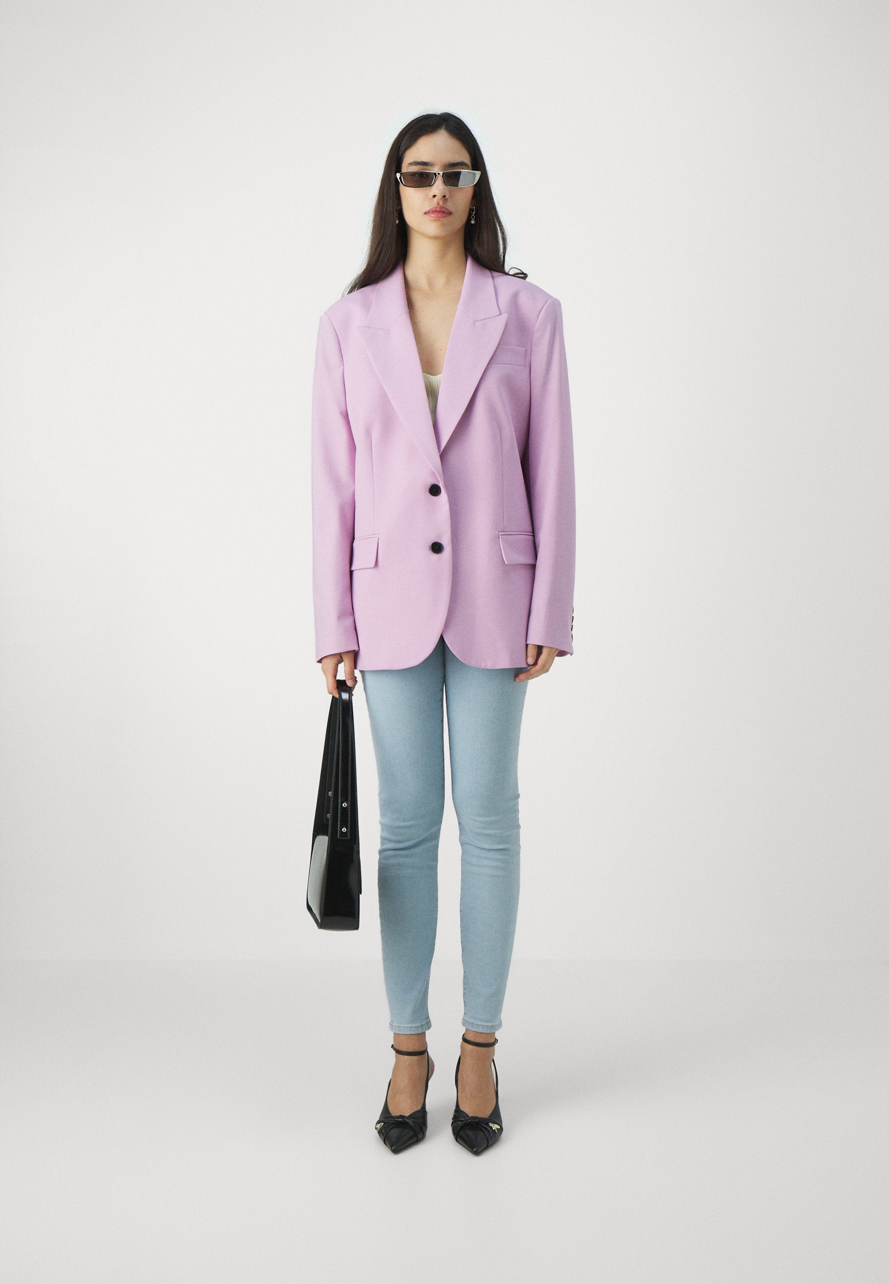HUN KIMS EDIT TAILORED Media 2