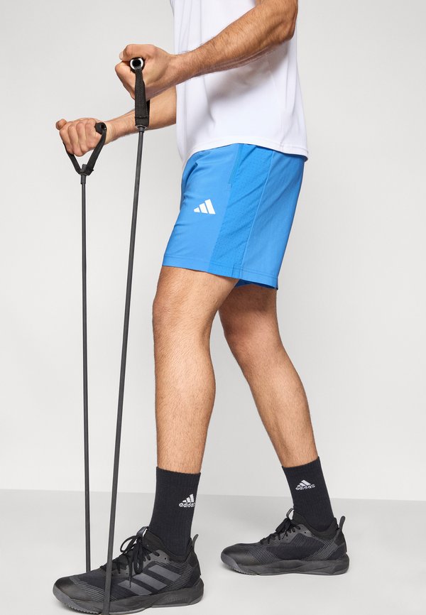 adidas Performance WORKOUT ESSENTIALS BASE SHORTS