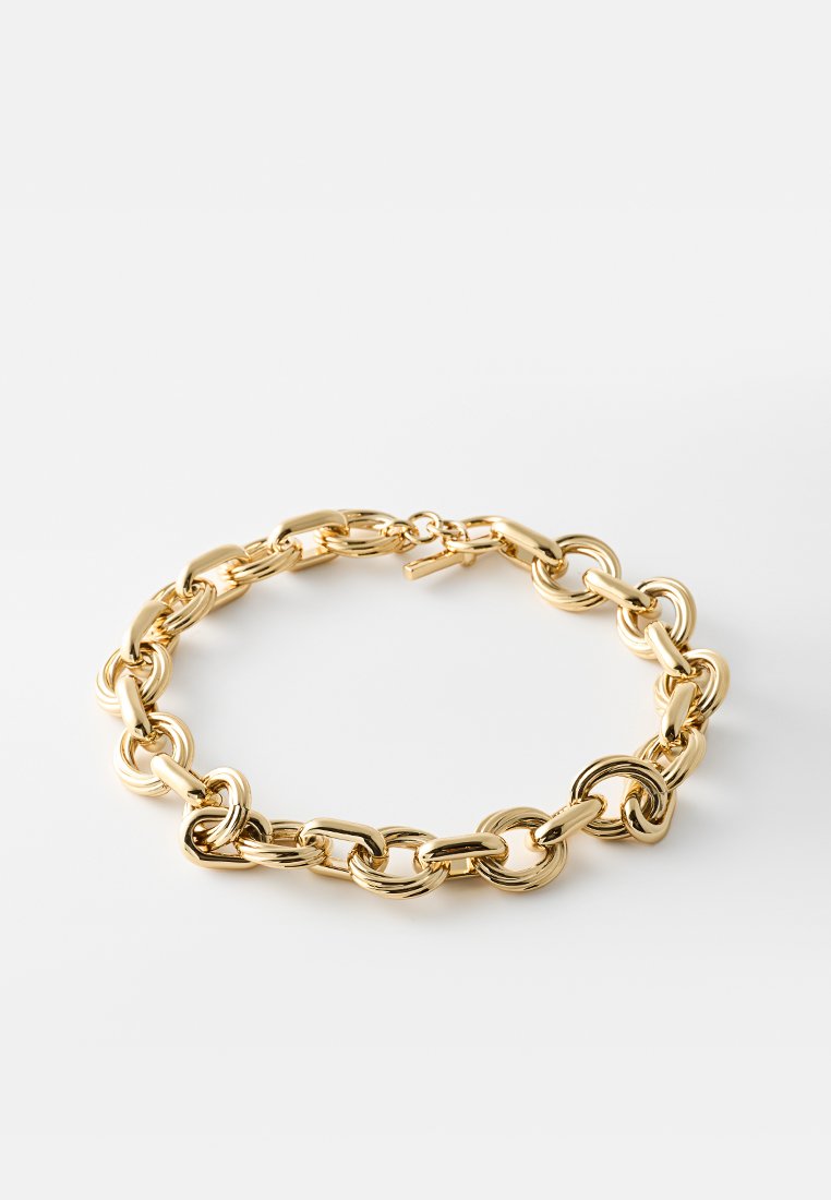 Guess Armband Media 1