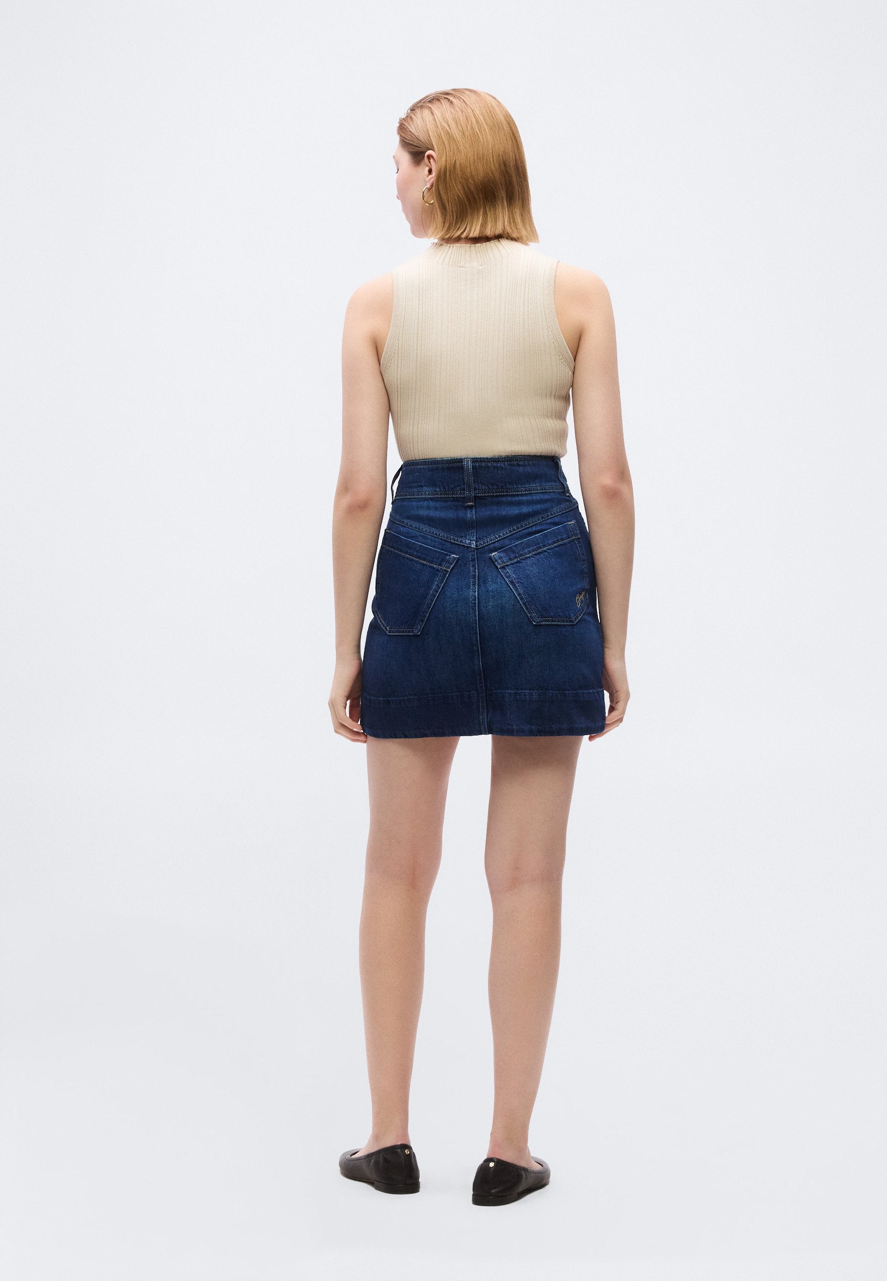 BOSS SKIRT 1.0