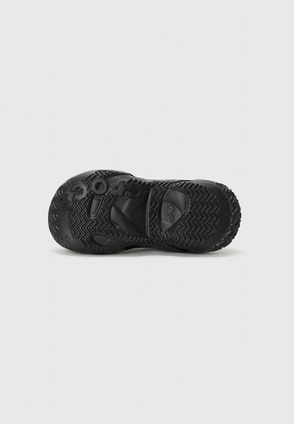 Crocs CAGED