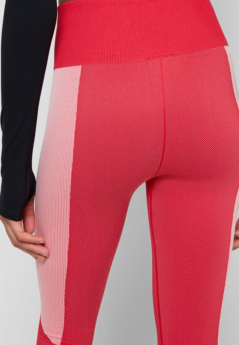 Fabletics