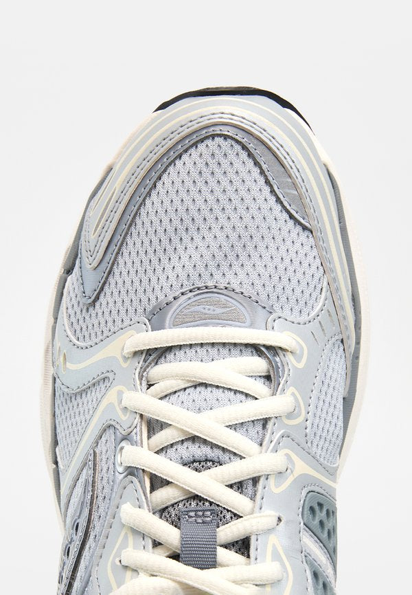 Saucony Originals PROGRID TRIUMPH 4