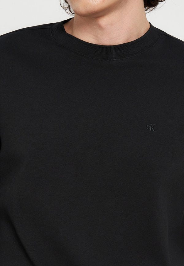 Calvin Klein Jeans LUXE