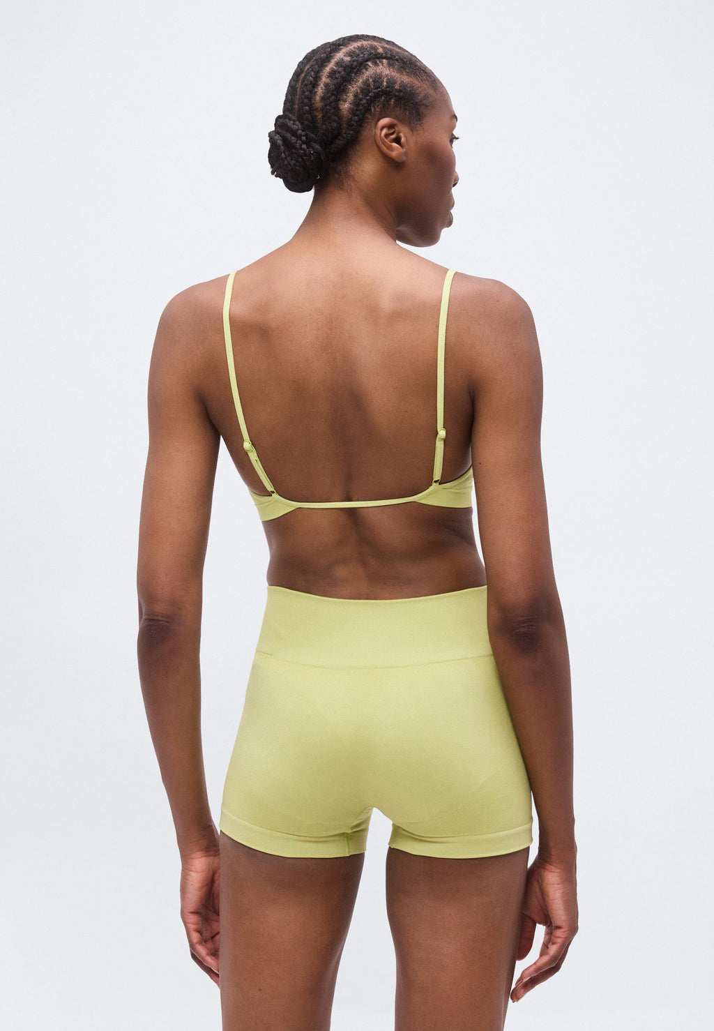 ICANIWILL SMOOTH SEAMLESS OPEN BACK BRA