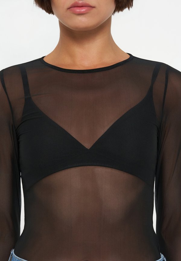 DKNY