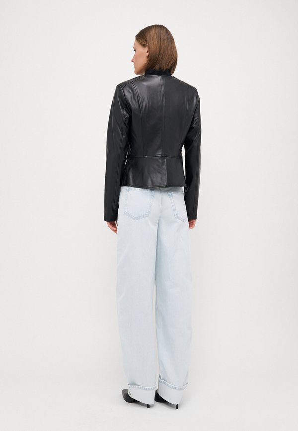ONLY Tall ONLSARAMY JACKET