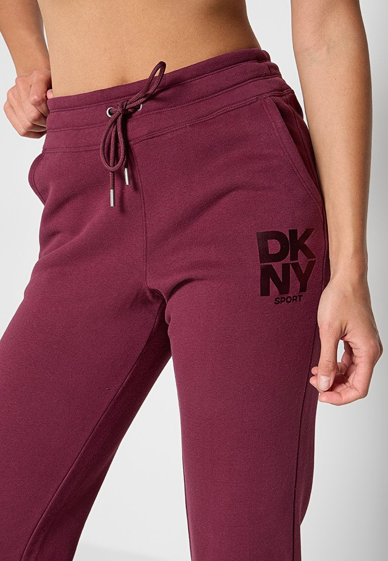 DKNY Sport
