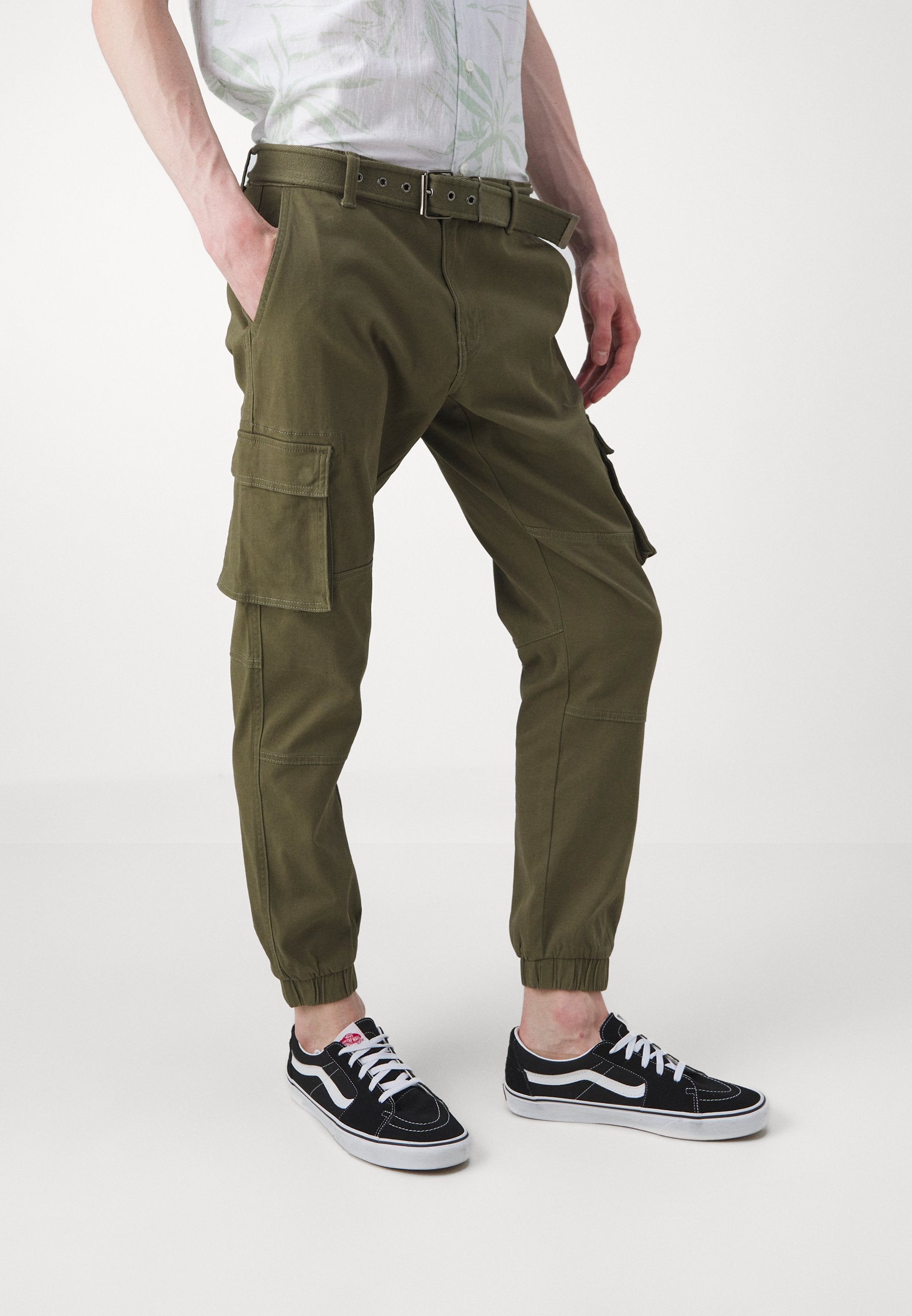 ONSCAM STAGE BELT PANT LIFE Media 3