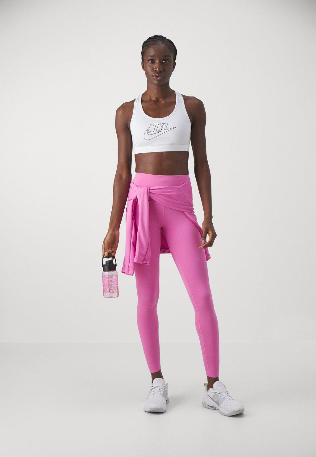 Nike Performance UNIVERSA