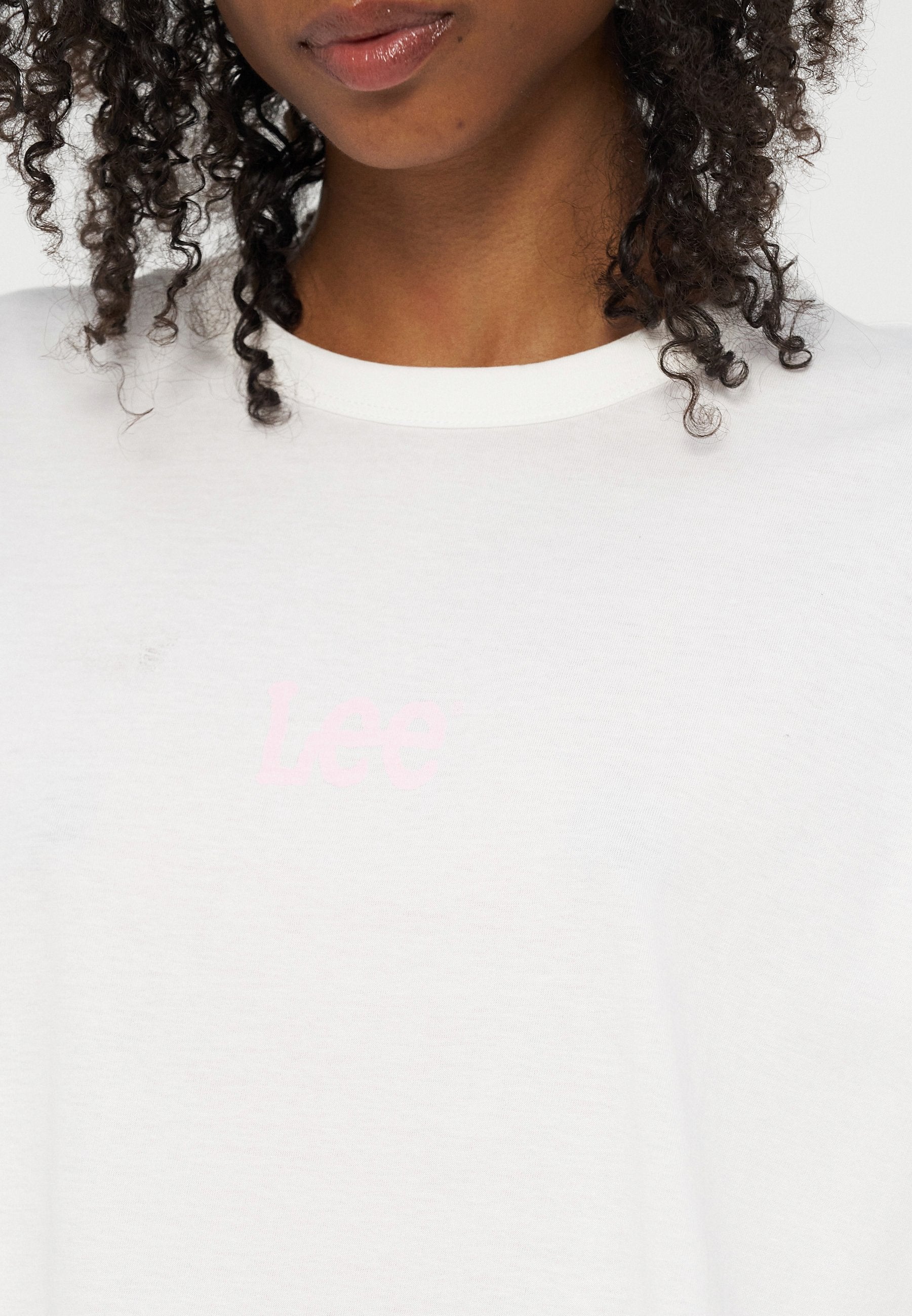 Lee