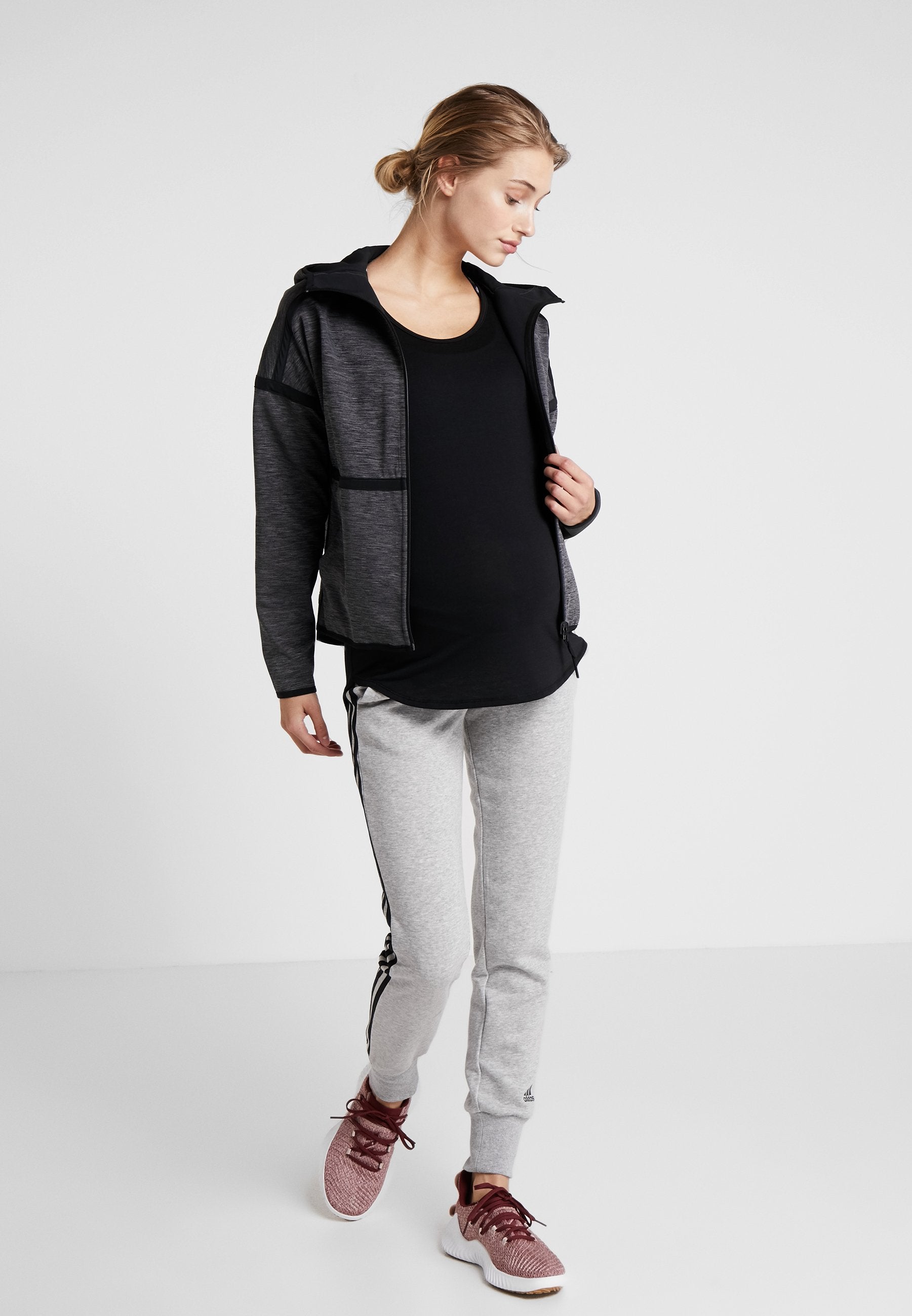 Cotton On Body MATERNITY GYM TEE