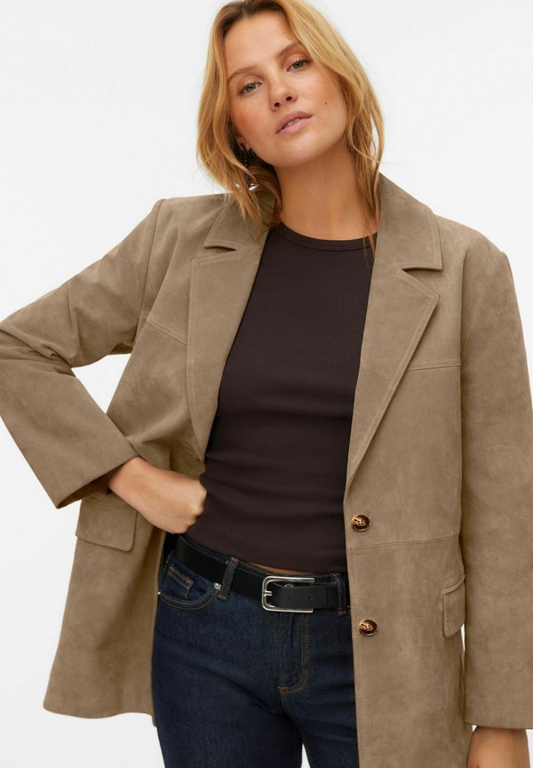 Vero Moda VMPERNILLE Suede - Blazer - silver mink