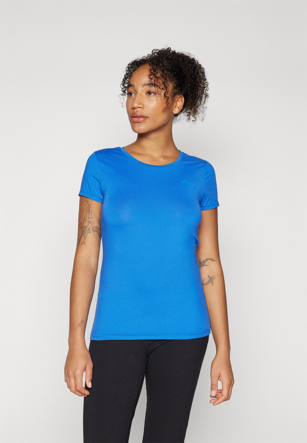 ONLY Play ONPCLARISA SS TRAIN TEE - NOOS