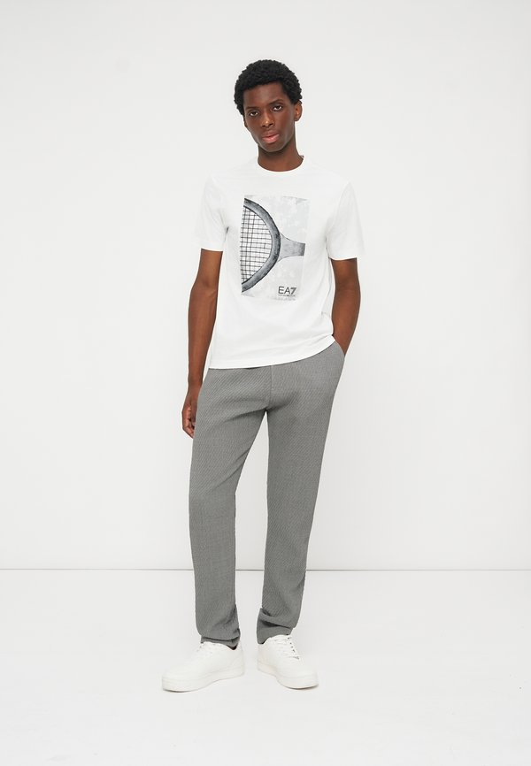 EA7 Emporio Armani