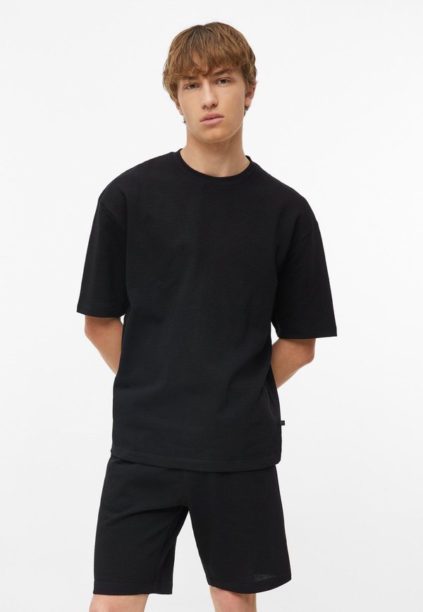 s.Oliver T-SHIRT - Basic T-shirt - schwarz