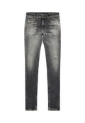 Slim-Fit, ausgebleichte schwarze Jeans mit Fronttaschen und Gürtelschlaufen, ausgestattet mit subtilen Used-Effekten und einer kleinen, markierten Münztasche.