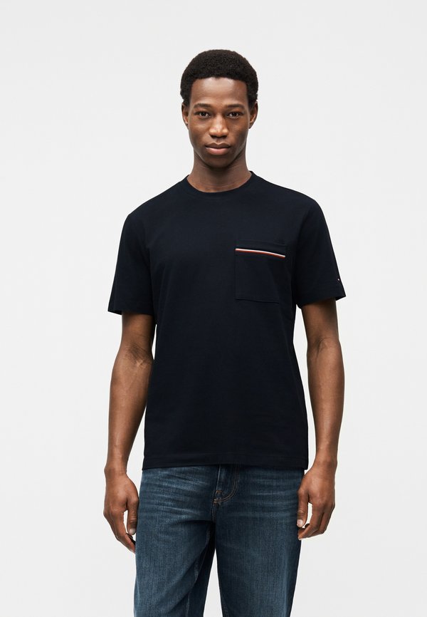 Tommy Hilfiger GLOBAL STRIPE POCKET PIQUE JERSEY T-SHIRT - Print T-shirt - desert sky
