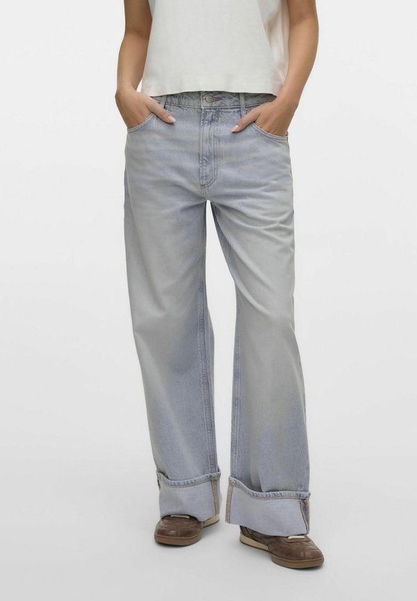 Vero Moda Wide-fit VMDARCY Mid rise Wide Leg Fit - Relaxed fit jeans - light grey denim