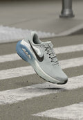 Nike Performance STRUCTURE PLUS - Road running shoes - grey fog/med ash/summit white/spruce aura/work blue