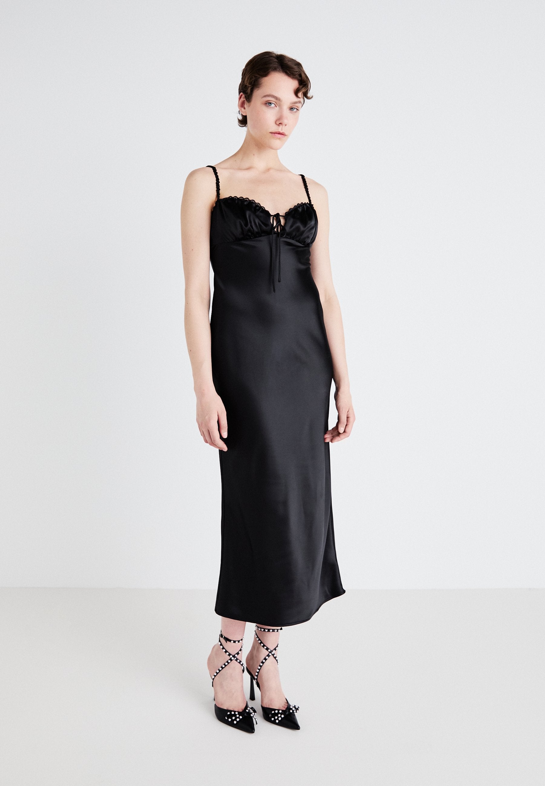 Gina Tricot MIDI DRESS