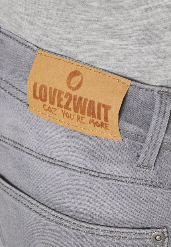 LOVE2WAIT